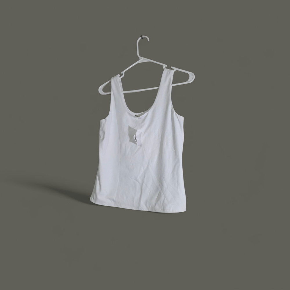 Versona Classic White Tank Top